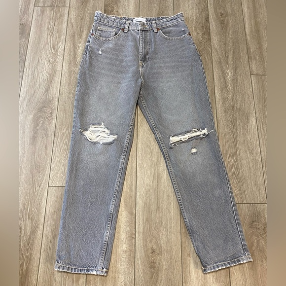 Zara High Rise Ripped Jeans - Picture 1 of 6